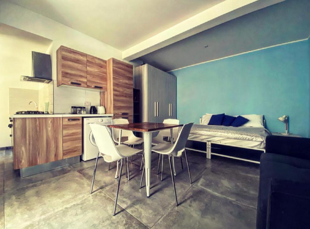 Malta Suites Isla Extérieur photo
